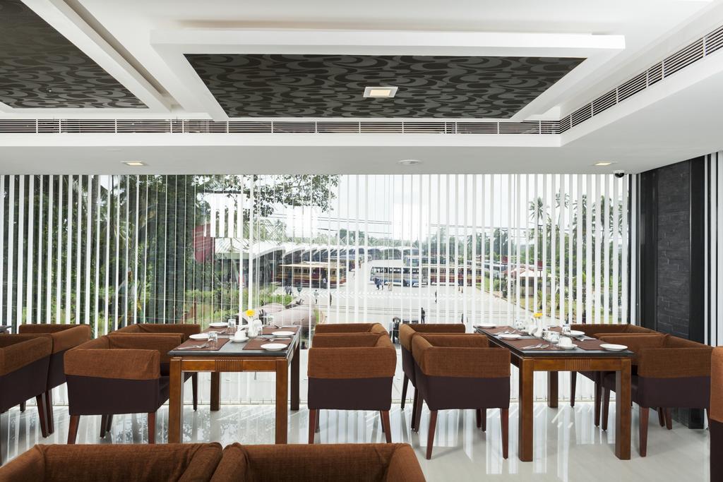 Abaam Cochin Hotell Kochi Exteriör bild