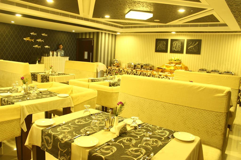 Abaam Cochin Hotell Kochi Exteriör bild