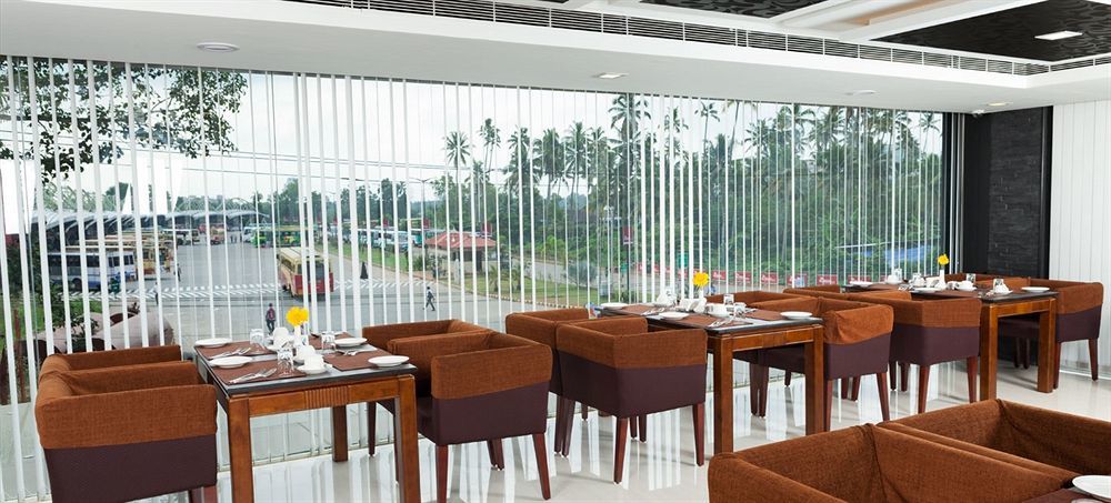 Abaam Cochin Hotell Kochi Exteriör bild