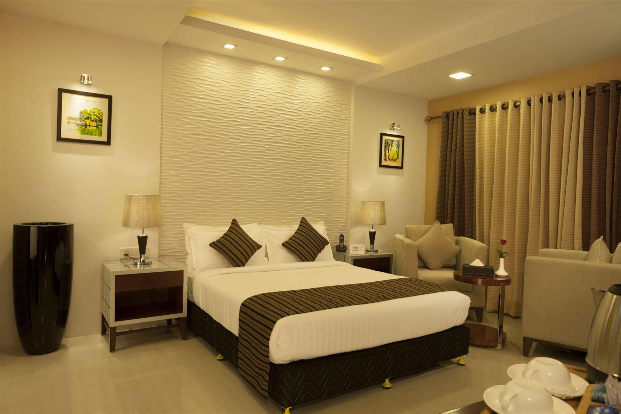 Abaam Cochin Hotell Kochi Exteriör bild